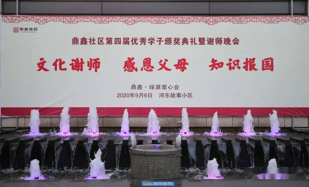 60万亿亿吨重的地球，为什么不会掉落？答案令人感叹宇宙的神奇游戏画面